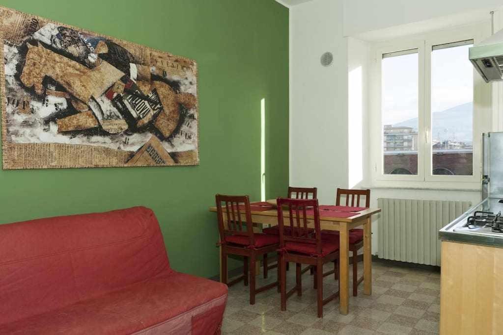 Ospitaci Appartamenti Viale Mezzetti Foligno Exteriör bild
